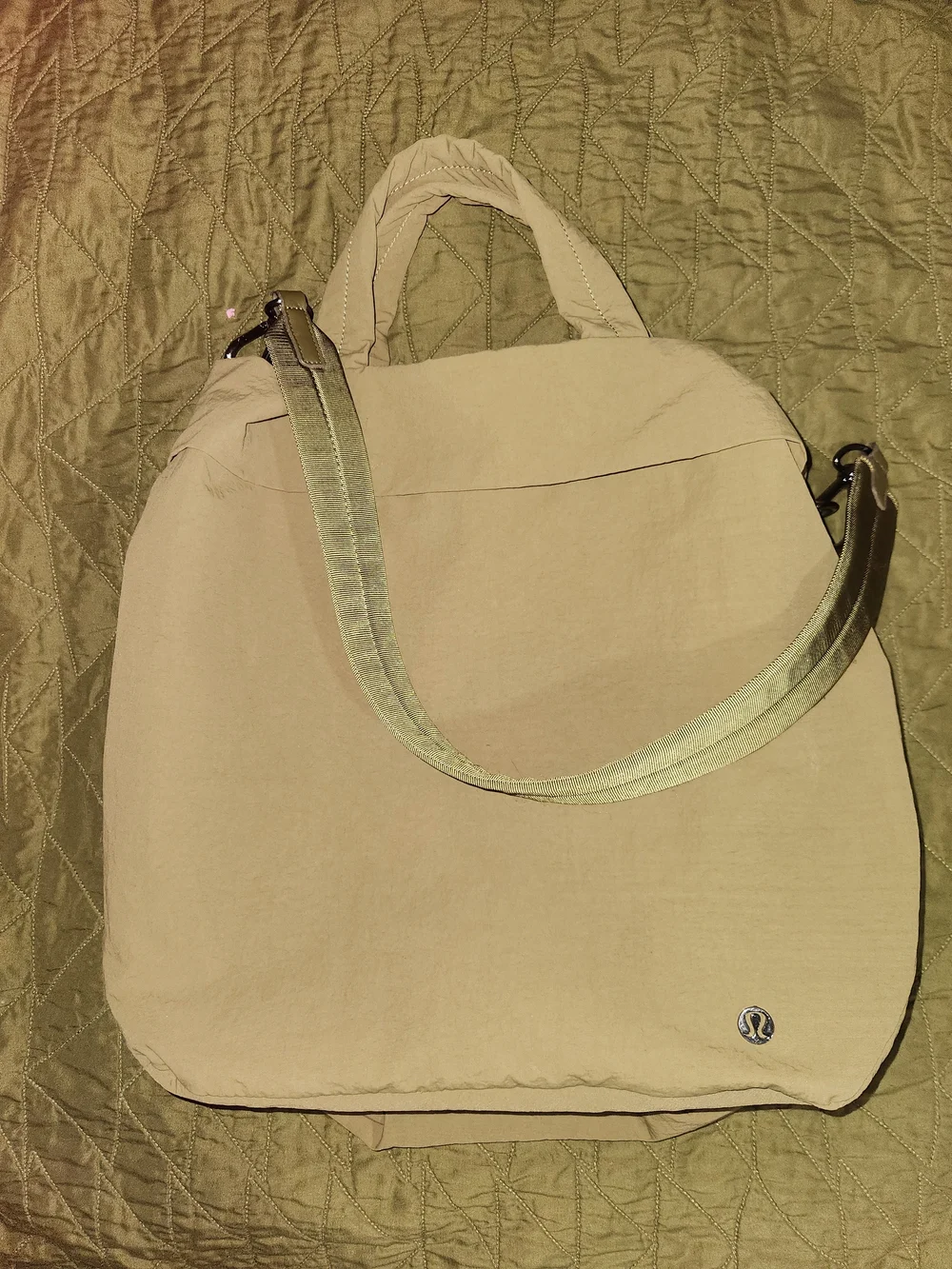 lululemon athletica On My Level Green Nylon Tote Bag